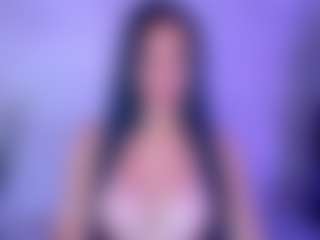 Cupcake-Izzy's Live Sex Cam Show