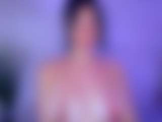 Cupcake-Izzy's Live Sex Cam Show