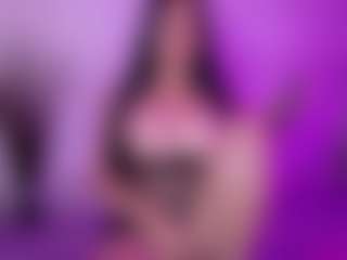 Cupcake-Izzy's Live Sex Cam Show