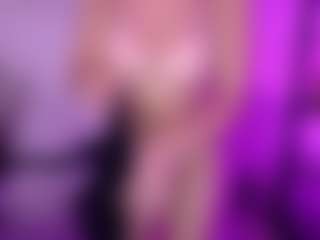 Cupcake-Izzy's Live Sex Cam Show