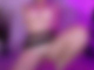 Cupcake-Izzy's Live Sex Cam Show