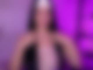 Live cam show with Cupcake-Izzy - Natural on Camsoda