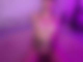 Cupcake-Izzy's Live Sex Cam Show