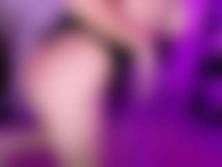 Cupcake-Izzy's Live Sex Cam Show