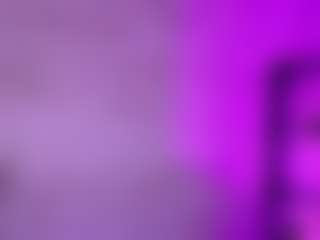 Live cam show with Cupcake-Izzy - Fingers on Milfs Live