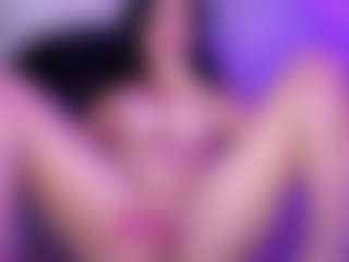 Cupcake-Izzy's Live Sex Cam Show