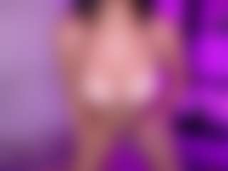Cupcake-Izzy's Live Sex Cam Show