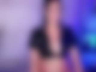 Cupcake-Izzy's Live Sex Cam Show