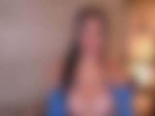 Cupcake-Izzy's Live Sex Cam Show