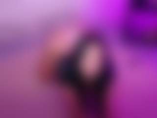 Cupcake-Izzy's Live Sex Cam Show