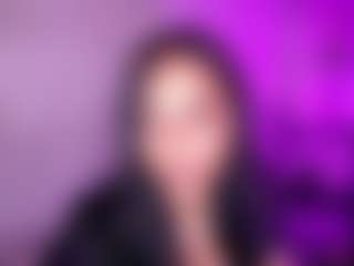 Cupcake-Izzy's Live Sex Cam Show