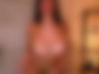 Cupcake-Izzy's Live Sex Cam Show