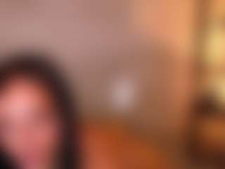 Cupcake-Izzy's Live Sex Cam Show