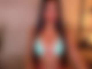 Cupcake-Izzy's Live Sex Cam Show