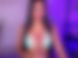 Cupcake-Izzy's Live Sex Cam Show