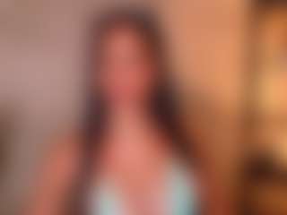 Live cam show with Cupcake-Izzy - Thick on hornycams.live