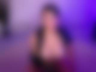 Cupcake-Izzy's Live Sex Cam Show