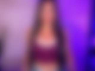 Live cam show with Cupcake-Izzy - Smoking on Camsoda