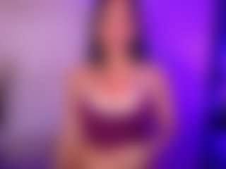 Cupcake-Izzy's Live Sex Cam Show