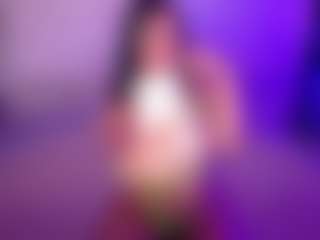 Cupcake-Izzy's Live Sex Cam Show