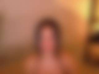 Cupcake-Izzy's Live Sex Cam Show