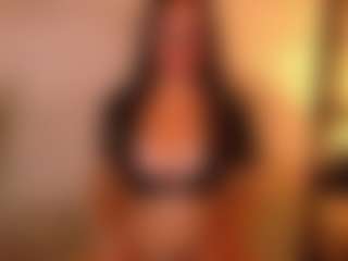 Cupcake-Izzy's Live Sex Cam Show