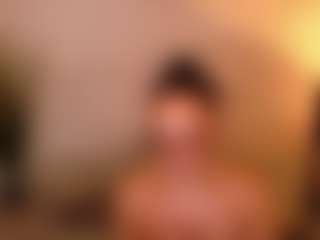 Cupcake-Izzy's Live Sex Cam Show