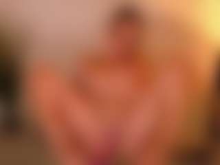 Cupcake-Izzy's Live Sex Cam Show