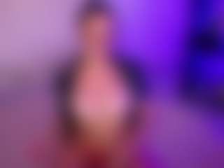 Cupcake-Izzy's Live Sex Cam Show