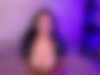 Cupcake-Izzy's Live Sex Cam Show