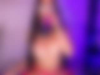Cupcake-Izzy's Live Sex Cam Show