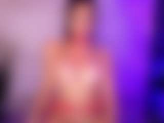 Cupcake-Izzy's Live Sex Cam Show