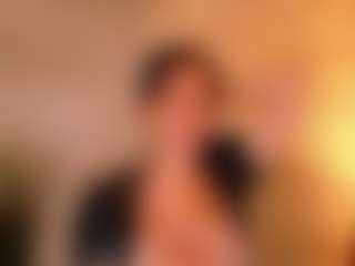 Cupcake-Izzy's Live Sex Cam Show