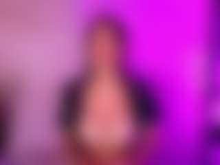 Cupcake-Izzy's Live Sex Cam Show