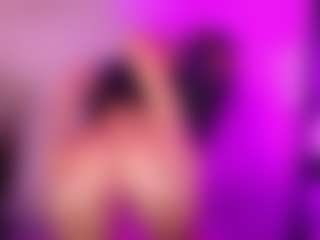 Cupcake-Izzy's Live Sex Cam Show