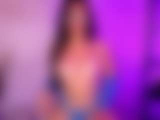 Cupcake-Izzy's Live Sex Cam Show