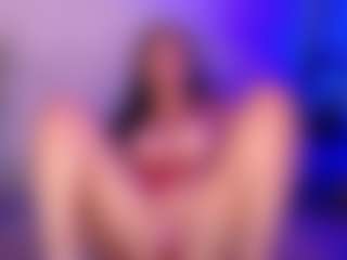 Cupcake-Izzy's Live Sex Cam Show