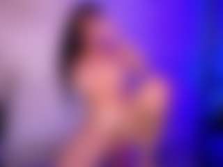 Cupcake-Izzy's Live Sex Cam Show
