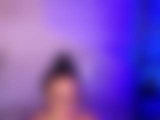 Cupcake-Izzy's Live Sex Cam Show