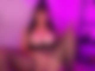 Cupcake-Izzy's Live Sex Cam Show