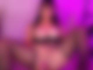 Cupcake-Izzy's Live Sex Cam Show