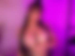 Cupcake-Izzy's Live Sex Cam Show