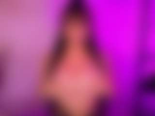 Cupcake-Izzy's Live Sex Cam Show