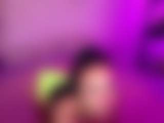 Cupcake-Izzy's Live Sex Cam Show