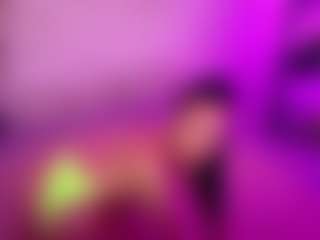Cupcake-Izzy's Live Sex Cam Show