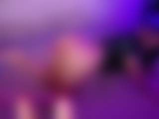 Cupcake-Izzy's Live Sex Cam Show