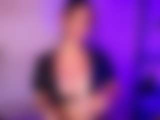 Cupcake-Izzy's Live Sex Cam Show
