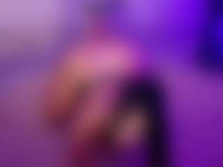 Cupcake-Izzy's Live Sex Cam Show