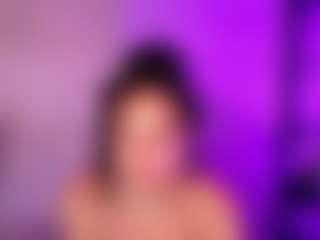 Cupcake-Izzy's Live Sex Cam Show