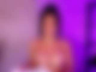 Cupcake-Izzy's Live Sex Cam Show